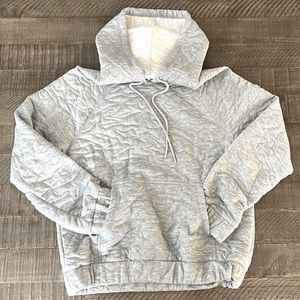 Women’s Nine West Long Sleeve Quilted Hoodie. NWT